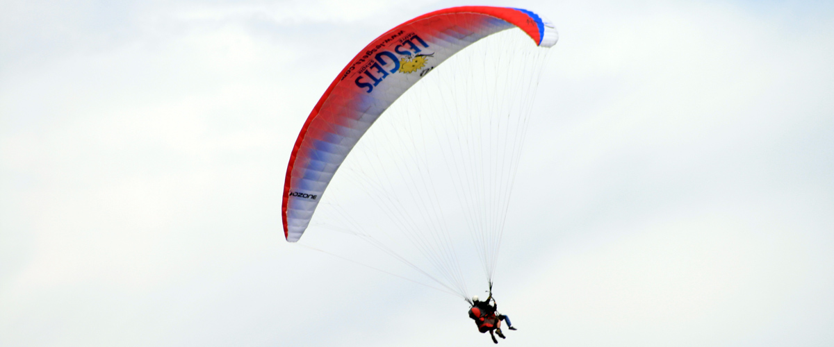 Les Gets - Paraglider